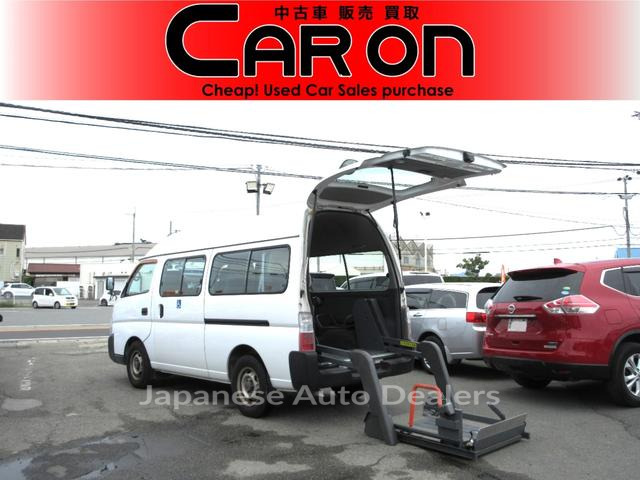 NISSAN CARAVAN BUS