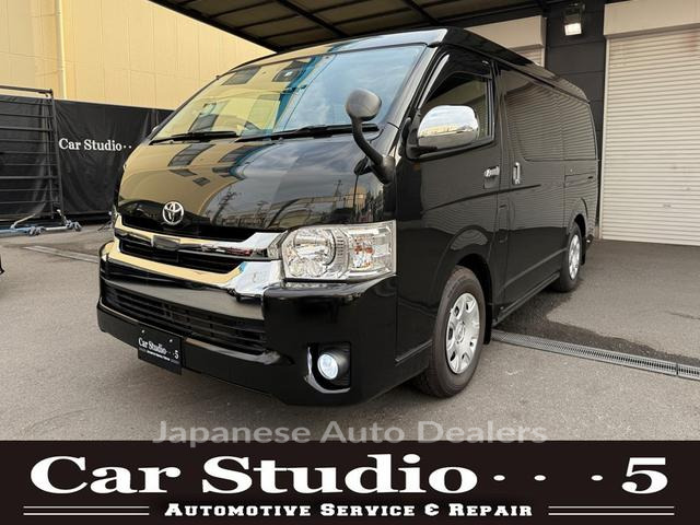 TOYOTA HIACE WAGON