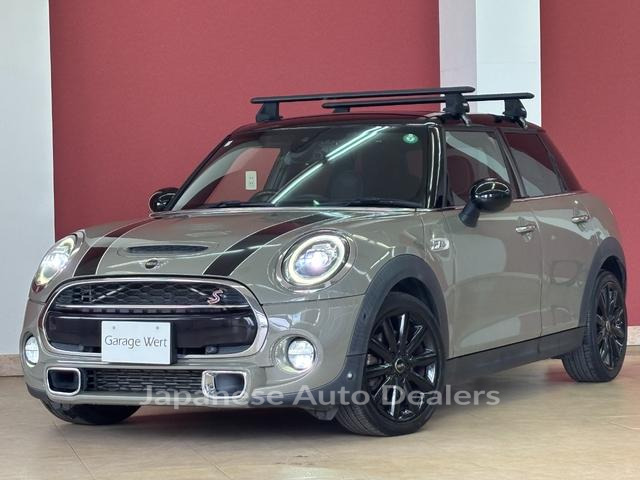 MINI MINI