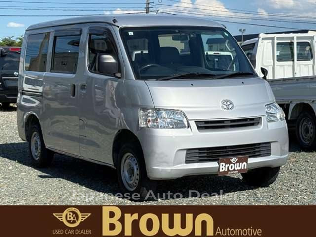 TOYOTA LITEACE VAN