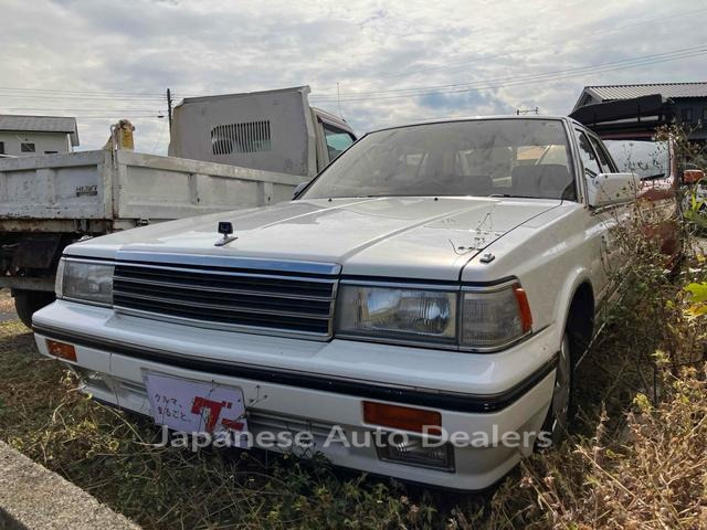 NISSAN LAUREL