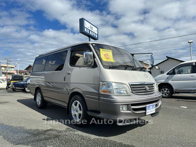 TOYOTA HIACE WAGON