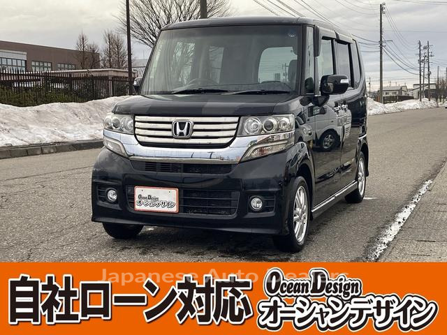 HONDA N-BOX CUSTOM