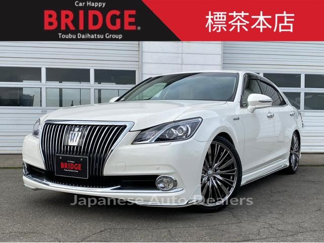 TOYOTA CROWN MAJESTA