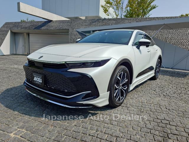 TOYOTA CROWN CROSSOVER