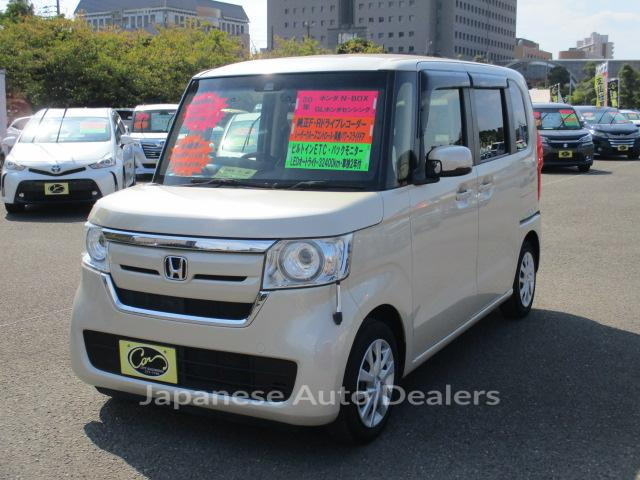 HONDA N-BOX