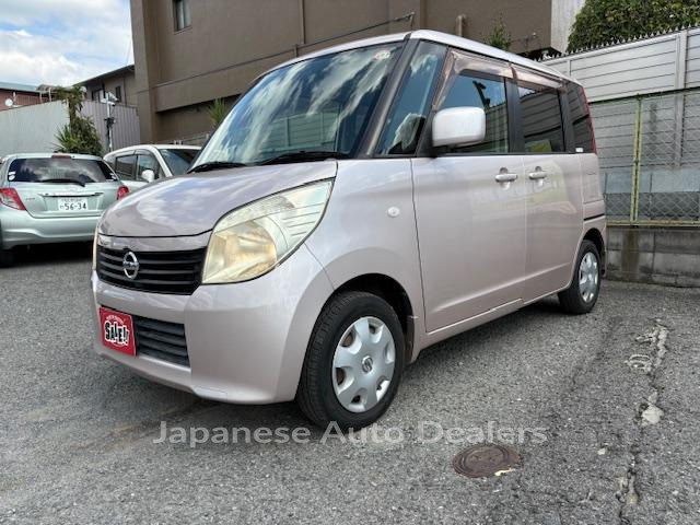 NISSAN ROOX