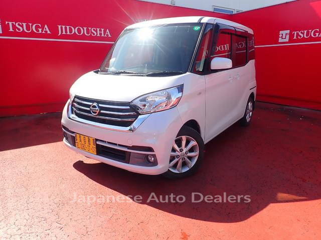 NISSAN DAYZ ROOX