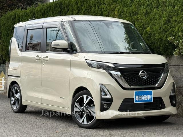 NISSAN ROOX