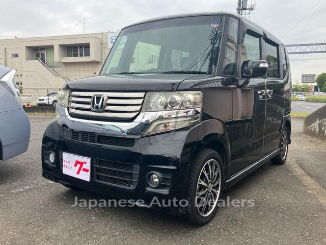 HONDA N-BOX CUSTOM