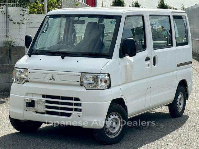 MITSUBISHI MINICAB VAN