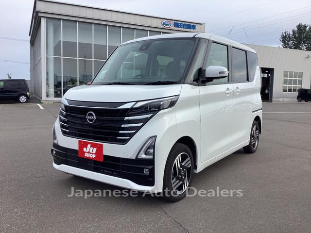 NISSAN ROOX
