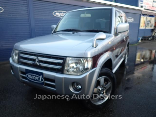 MITSUBISHI PAJERO MINI