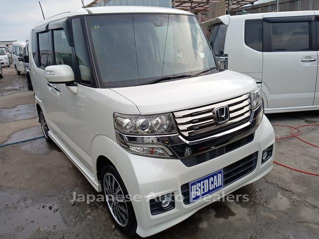 HONDA N-BOX CUSTOM