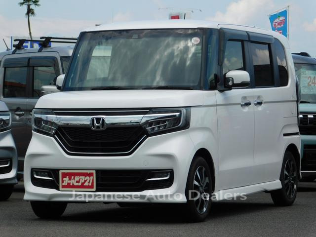 HONDA N-BOX CUSTOM