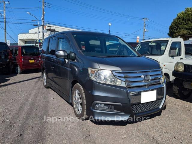 HONDA STEPWAGON SPADA