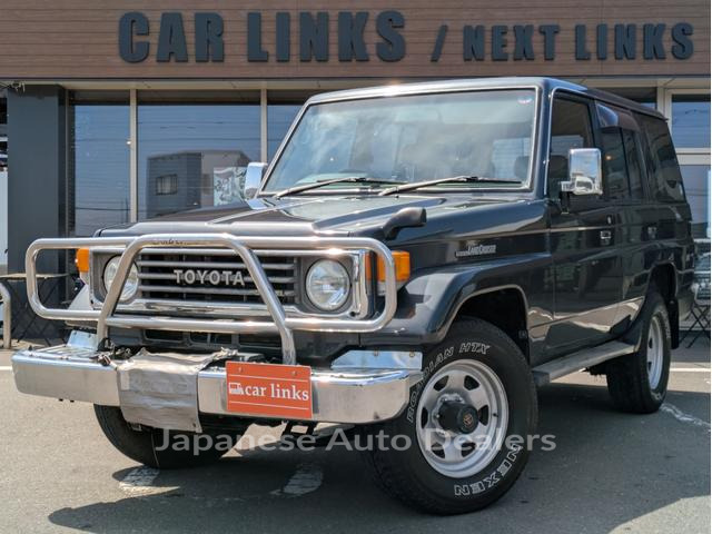 TOYOTA LAND CRUISER 70