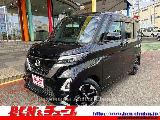 NISSAN ROOX