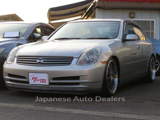 NISSAN SKYLINE
