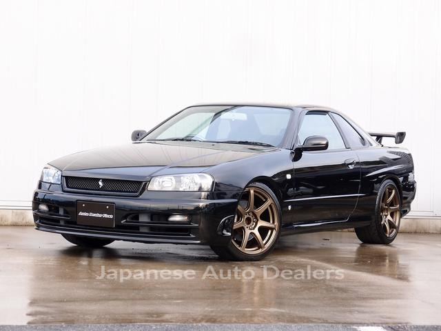 NISSAN SKYLINE