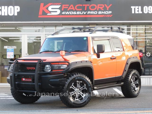 TOYOTA FJ CRUISER