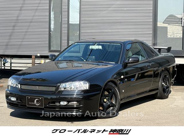 NISSAN SKYLINE