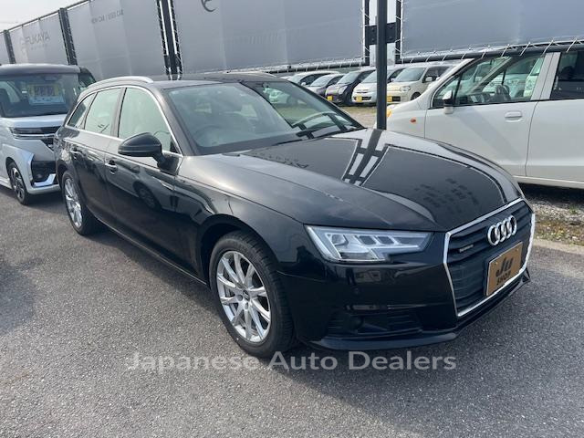 AUDI A4 AVANT