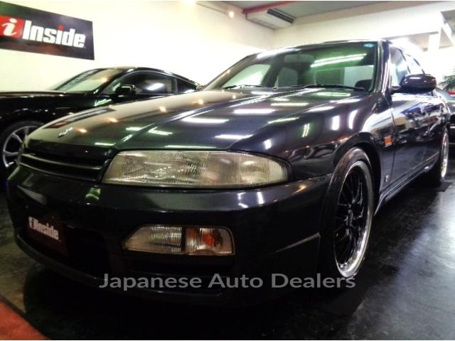 NISSAN SKYLINE